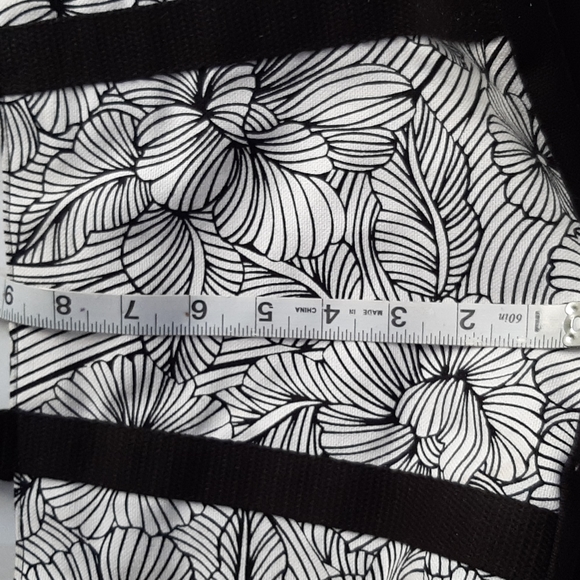 Thirty One Shoulder Bag, Polyurethane Outer, Black Canvas Trim, White  -Black - Picture 5 of 8